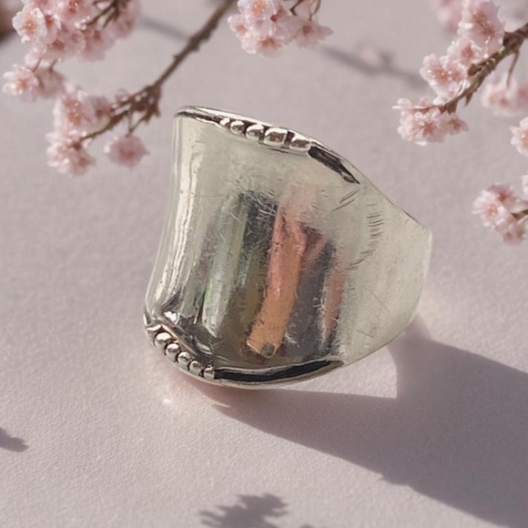 Silpada Jewelry - Silpada Vintage Sterling Cuff Ring size 9
R1686